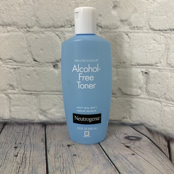 Neutrogena Alcohol Free Facial Toner 8.5 Fl Oz OLD FORMULA Blue Bottle Original - Picture 1 of 1